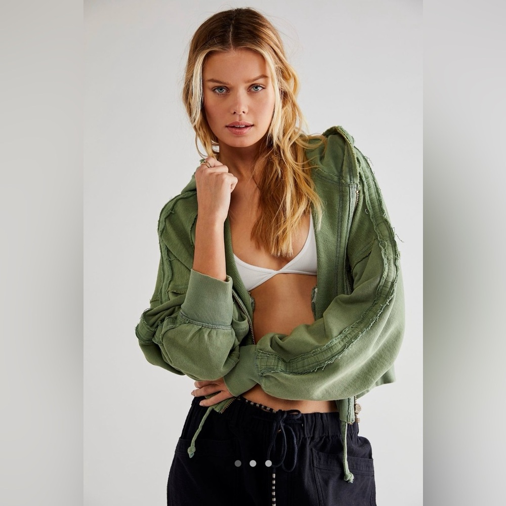 NWT, We The Free Townes Cardi in Green Bay - Picture 3 of 10